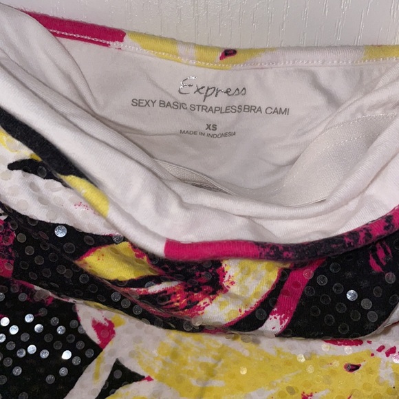 Express - Picture 3 of 3